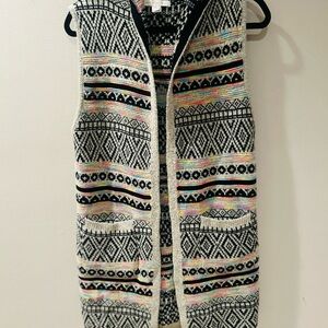 Monteau Los Angeles Womens Knit Open Front Hooded Duster
Vest Cardigan
